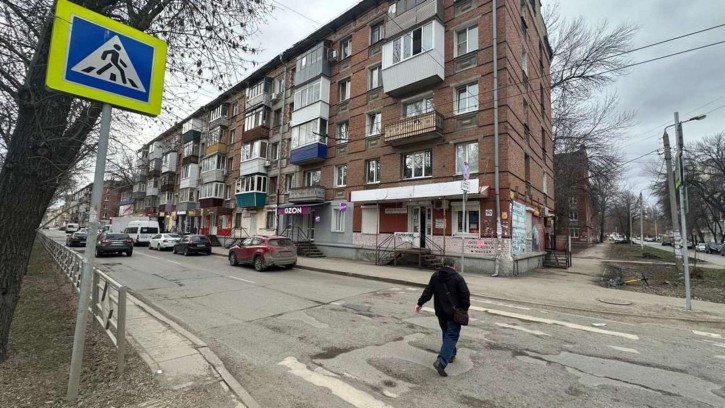 2-комн квартира Металлургов проспект, 90