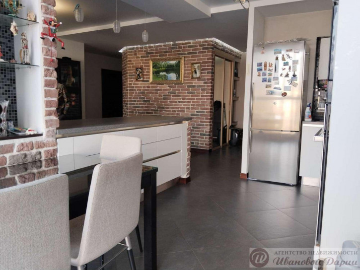 3-комн квартира Галактионовская улица, 2