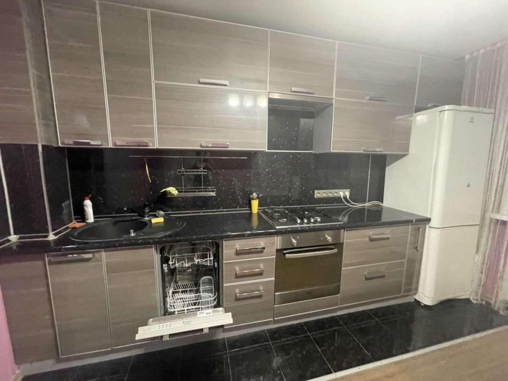 2-комн квартира Новостроящаяся улица, 12