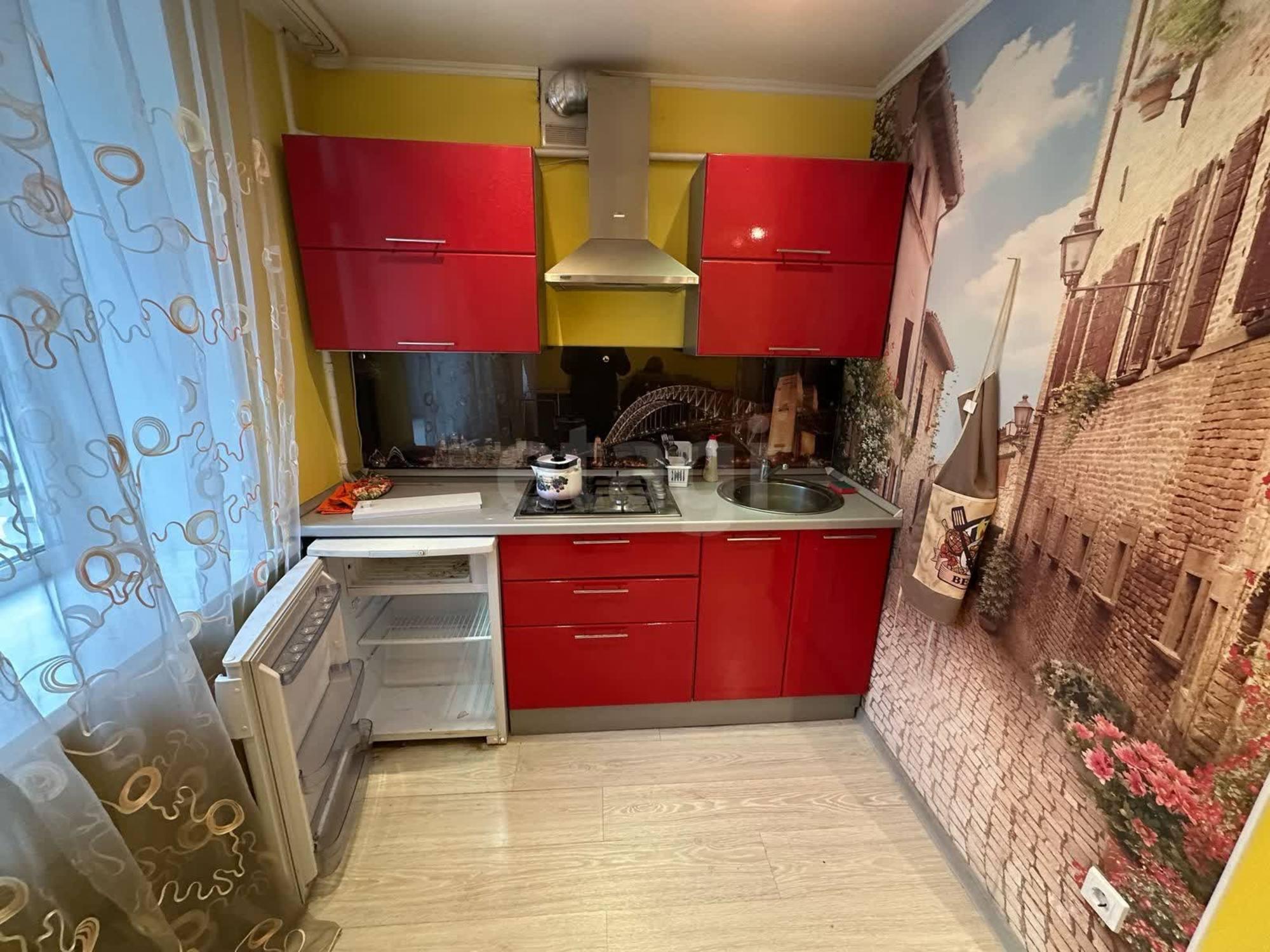 Сдать квартиру за 15 000 рублей на проспект Победы, 66