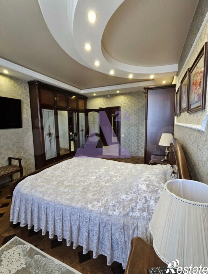 3-комн квартира улица Пионеров, дом 1