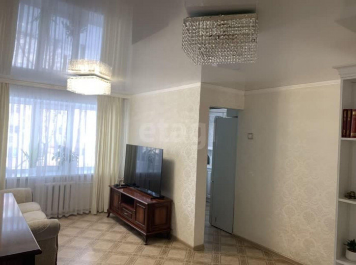 2-комн квартира улица Горького, 110