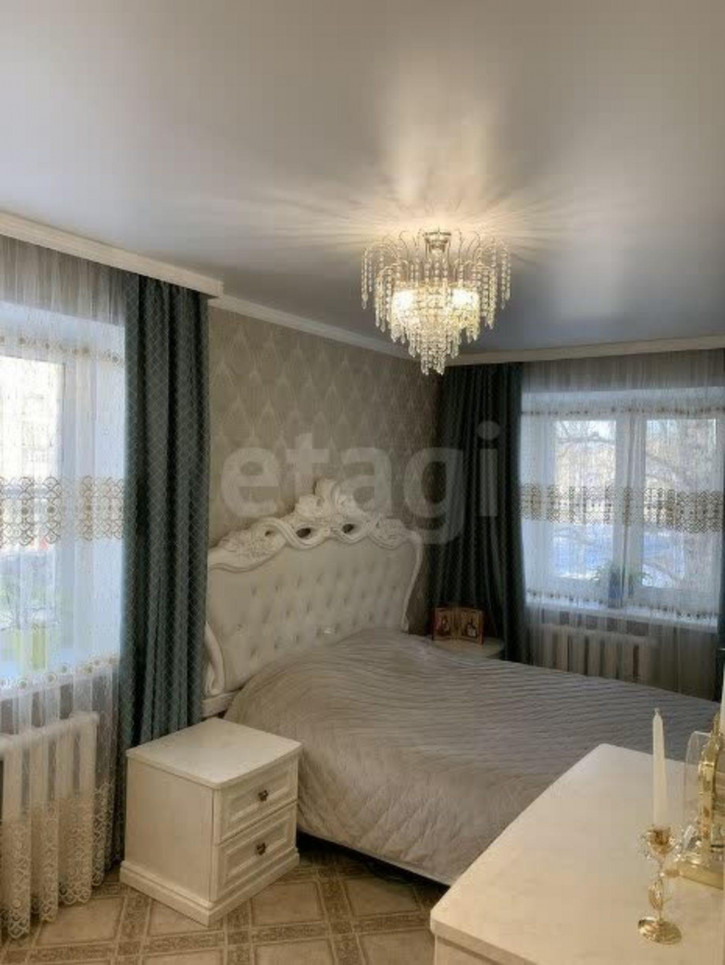 2-комн квартира улица Горького, 110