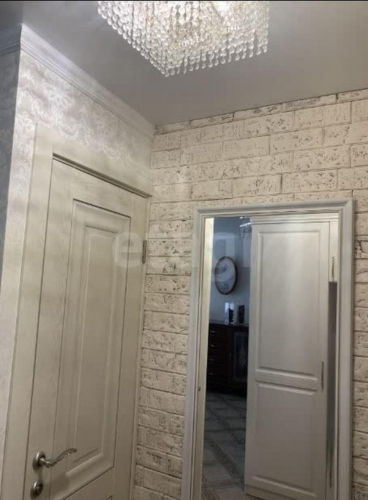 2-комн квартира улица Горького, 110