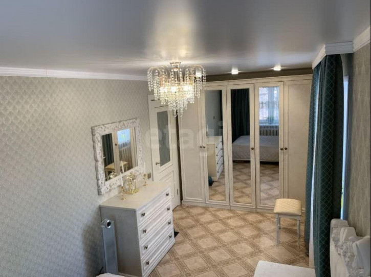 2-комн квартира улица Горького, 110