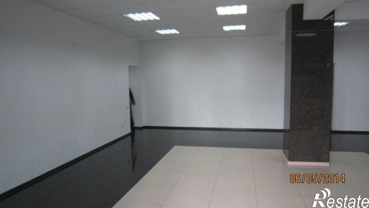 Торговое помещение Нижний Тагил, улица Пархоменко, 136