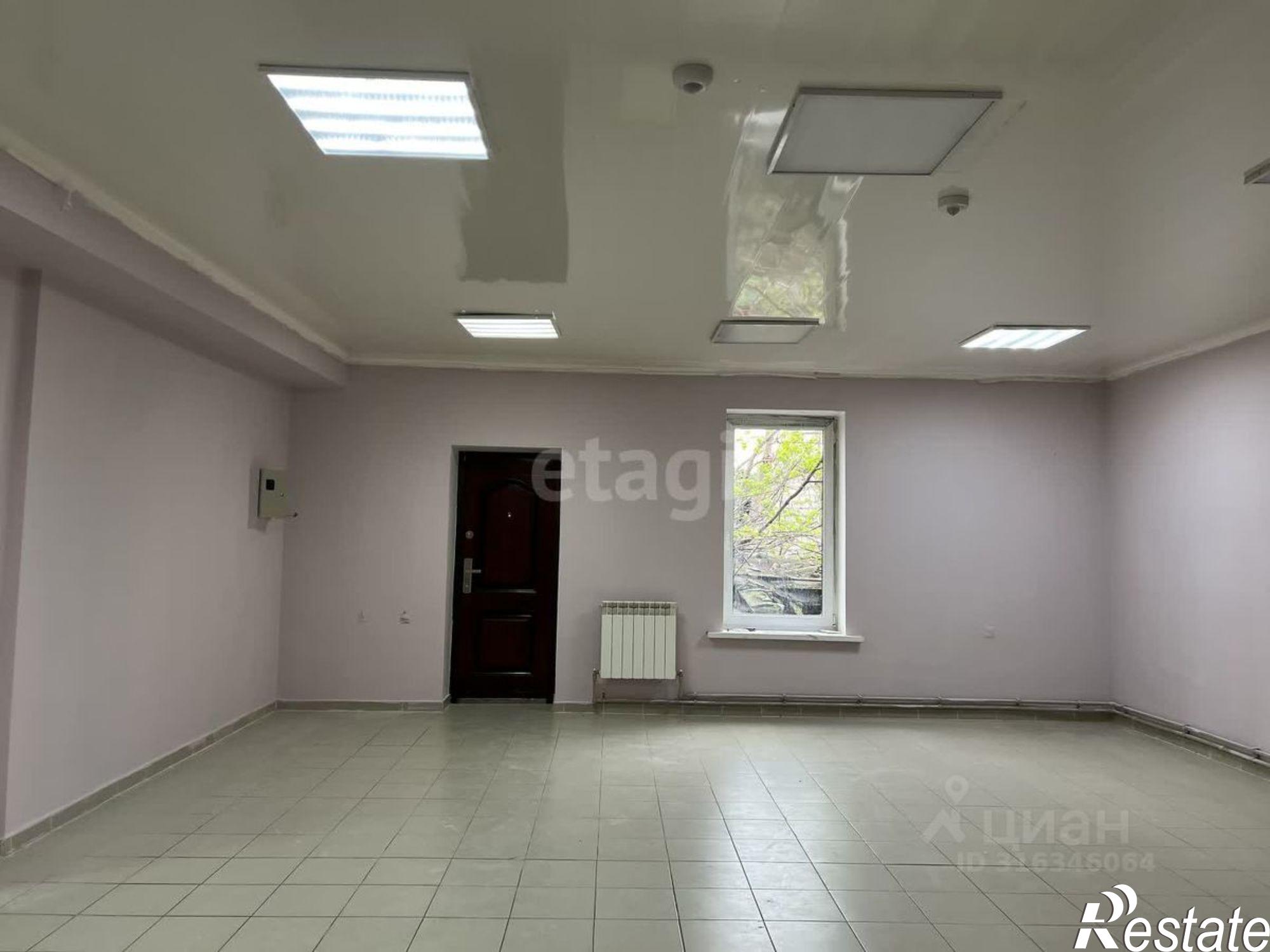 Сдать торговое помещение за 275 043 рублей на улица Гагарина, 123