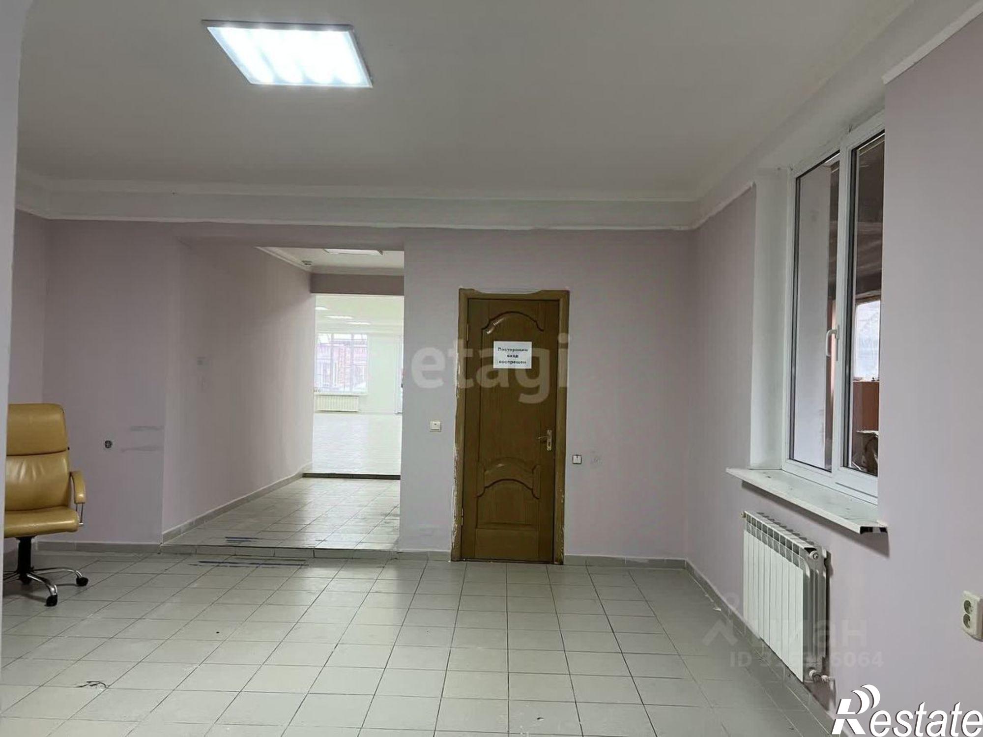 Сдать торговое помещение за 275 043 рублей на улица Гагарина, 123