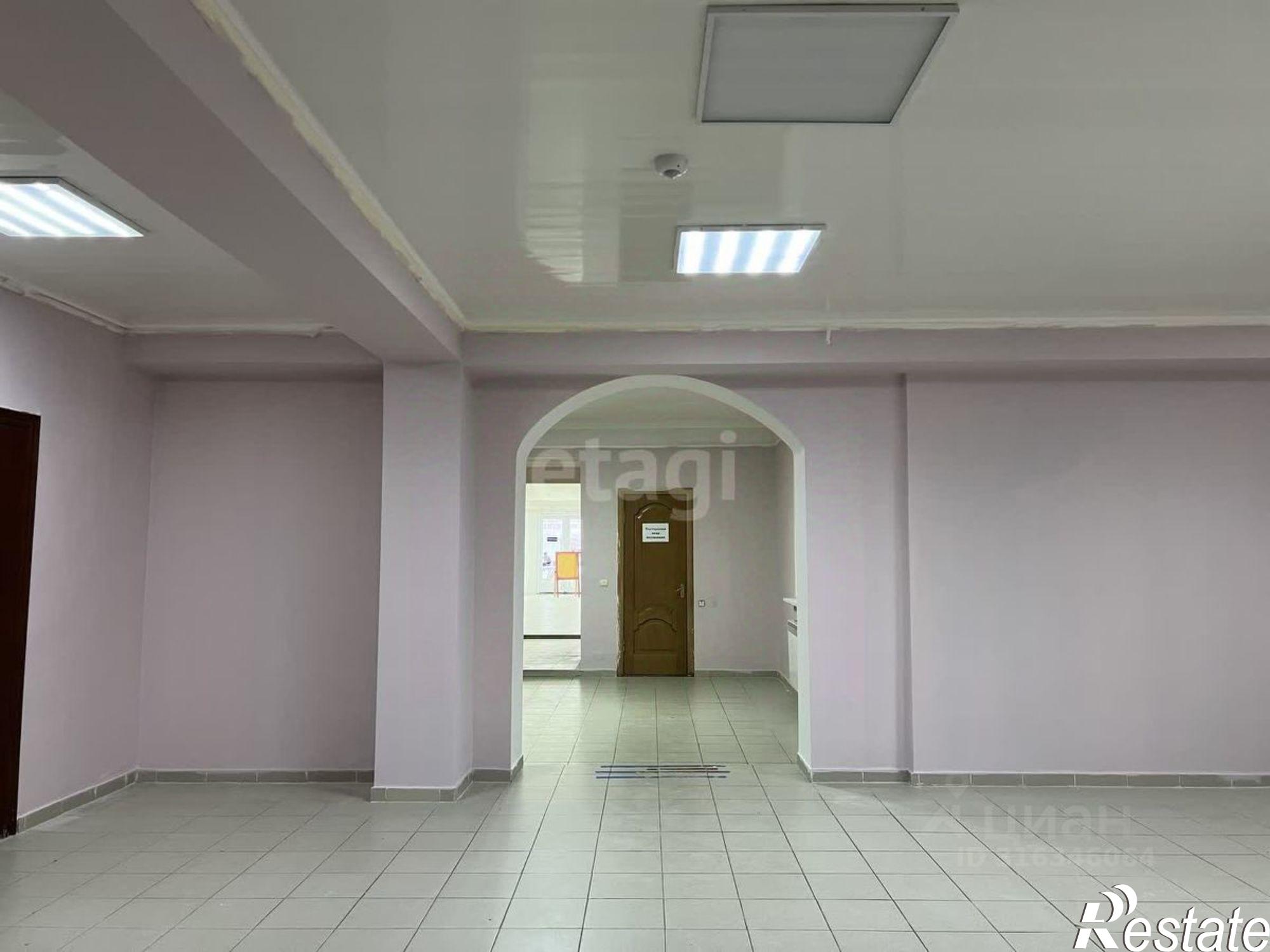 Сдать торговое помещение за 275 043 рублей на улица Гагарина, 123