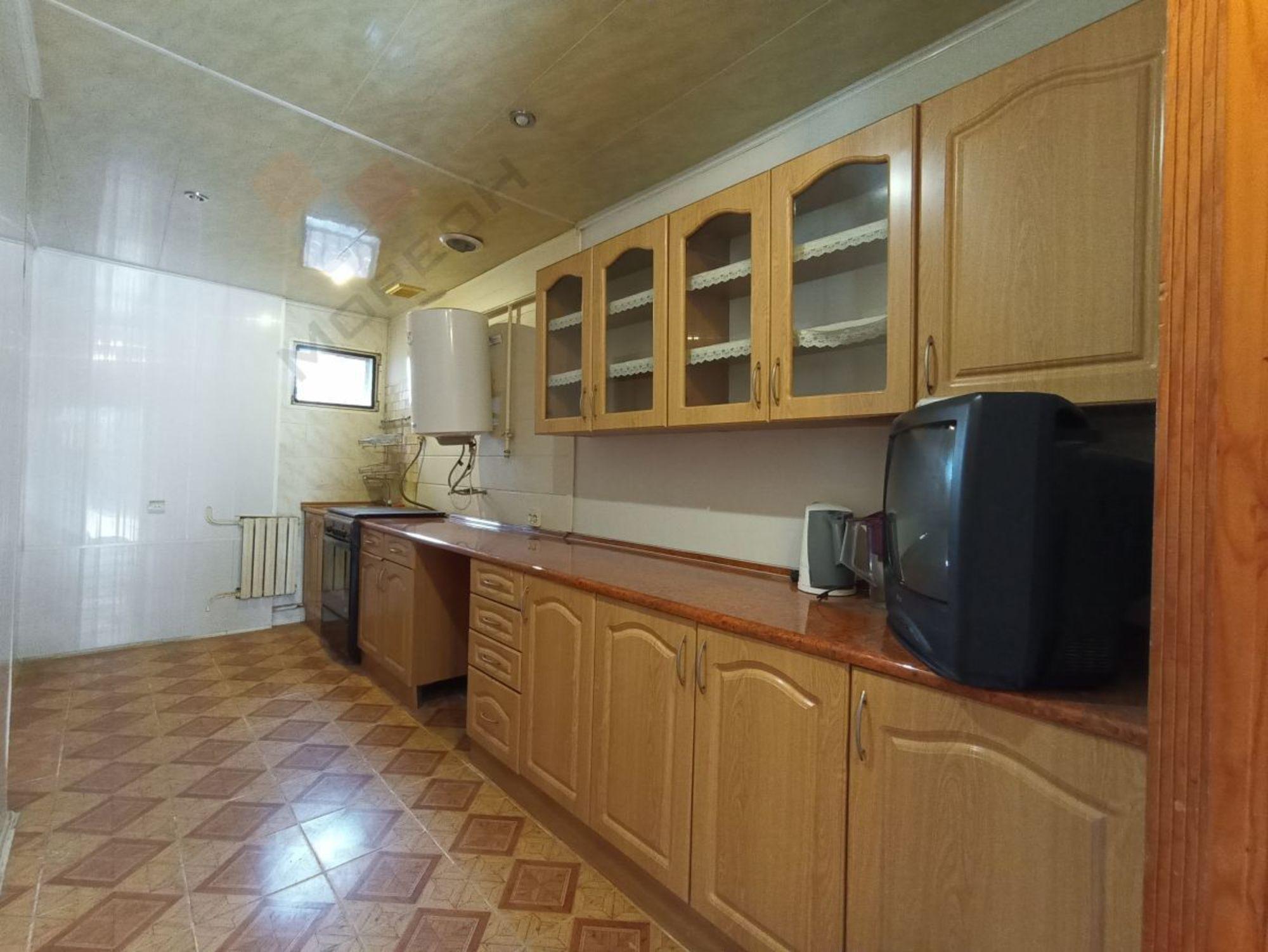 Купить дачу, дом, коттедж за 3 450 000 рублей на 6-я Линия Поймы реки Кубань ул, 32