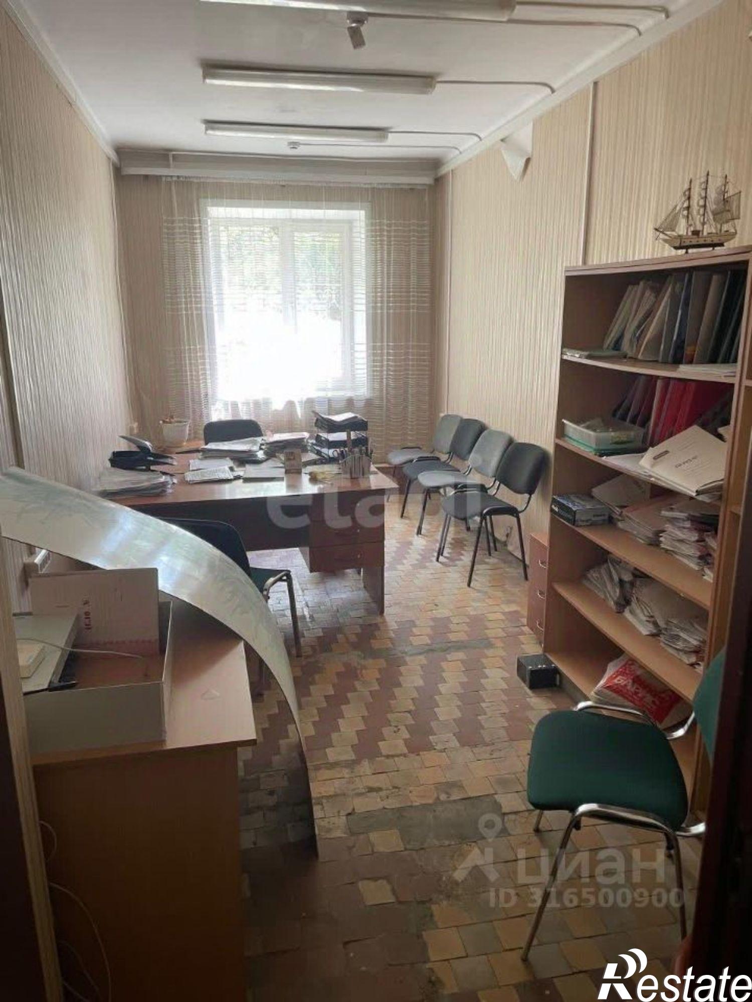 Купить офис, помещение под офис за 2 870 250 рублей на улица Ленина, 1