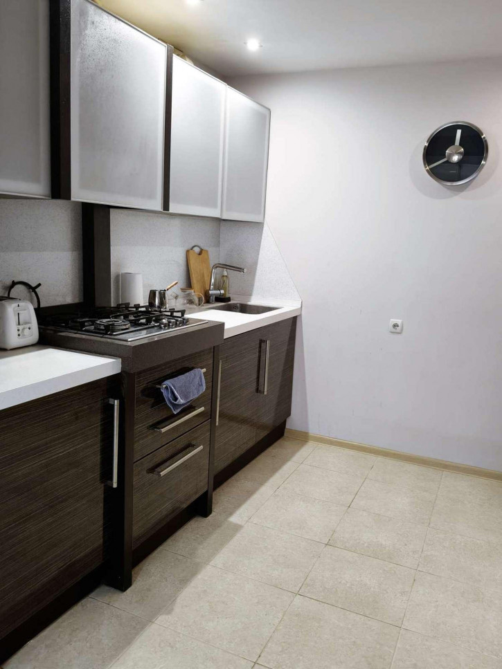 3-комн квартира Славы проспект, 39