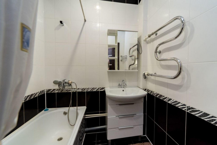 2-комн квартира Мирная ул, 7