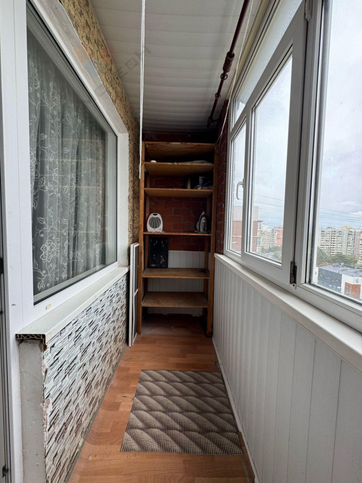 1-комн квартира им. 70-летия Октября ул, 12/1