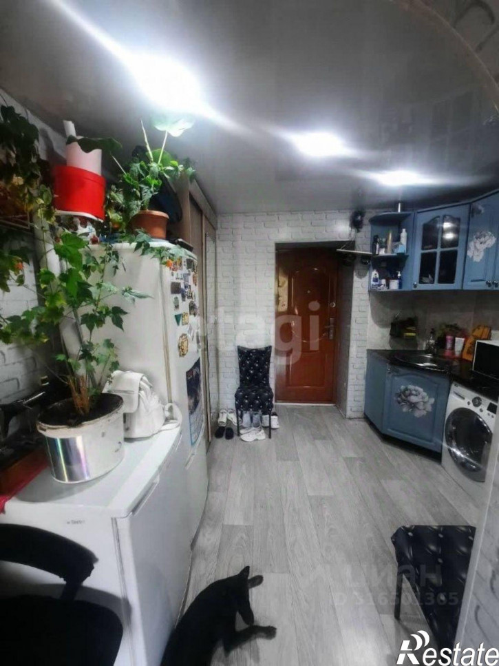 Комната 92-й квартал, 17