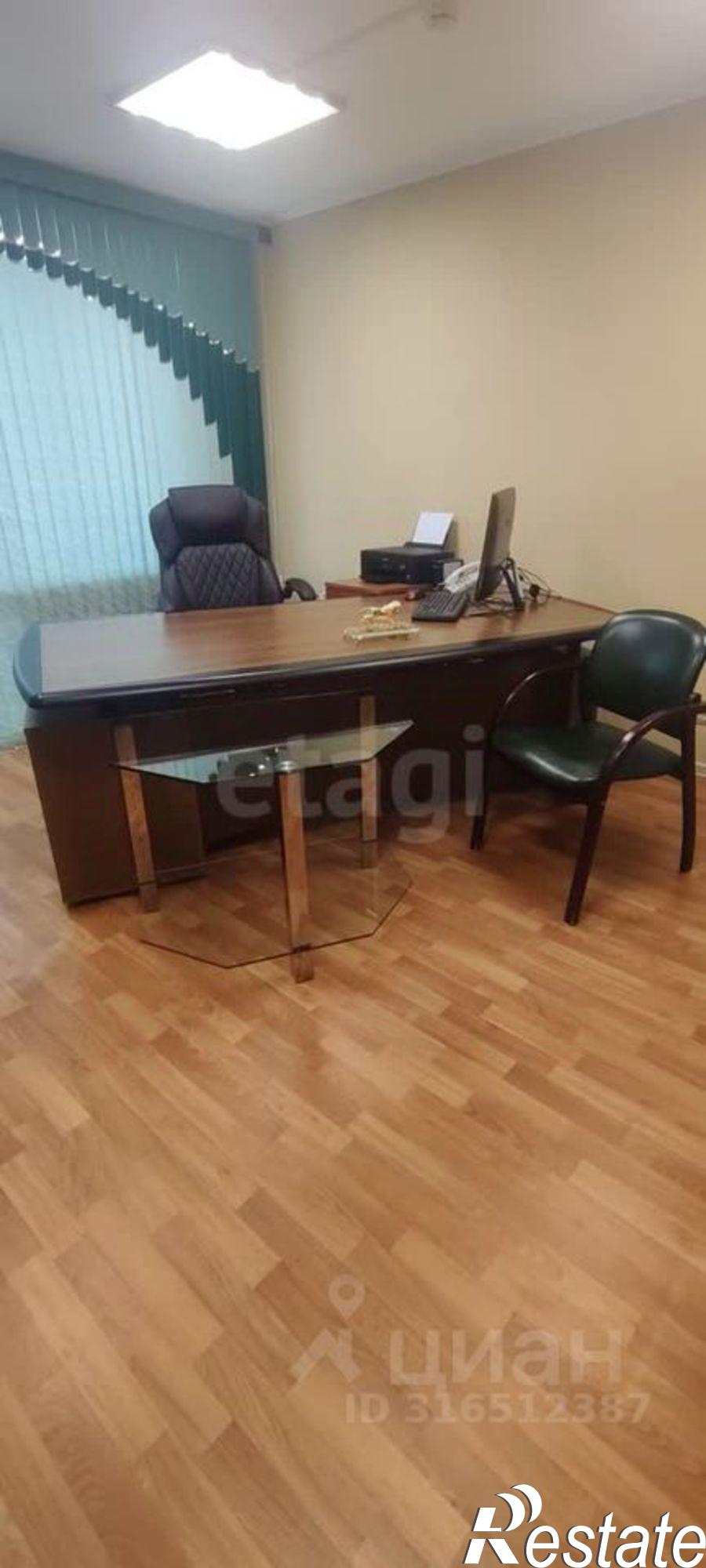 Купить офис, помещение под офис за 4 593 070 рублей на улица 60 лет Октября, 11