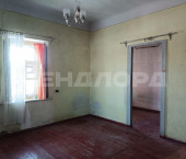 2-комн, 28.4кв м, этаж 2/2 улица Дубовского, 17