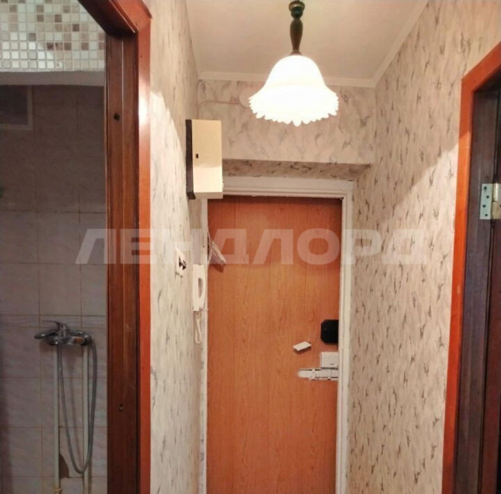 2-комн квартира улица Беляева, 24/1