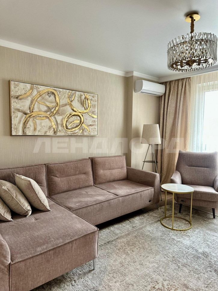 4-комн квартира Доломановский переулок, 19