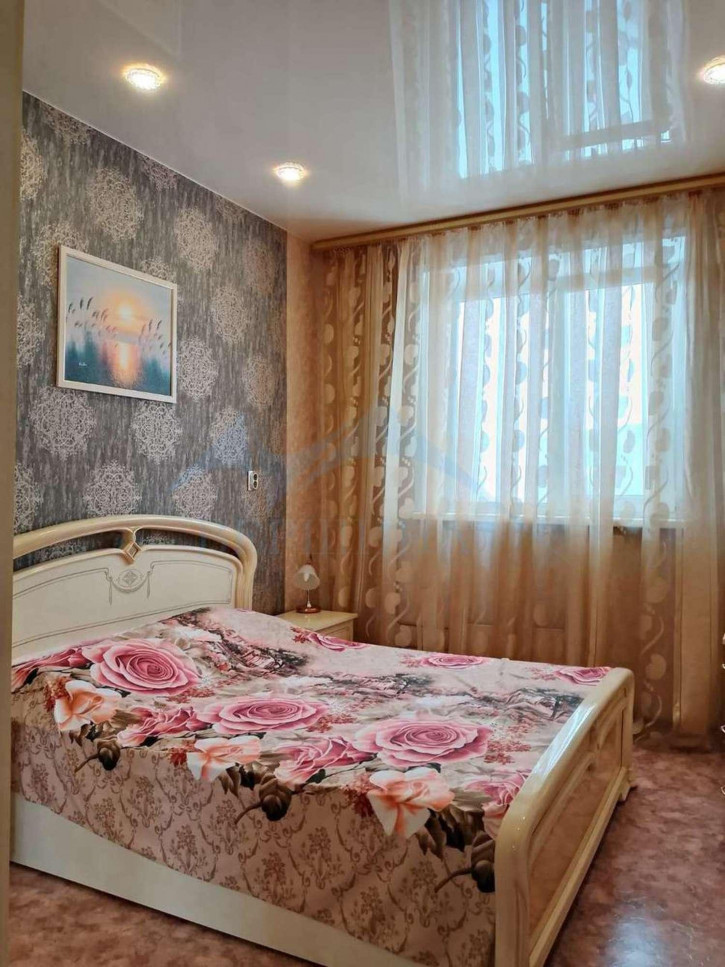 2-комн квартира Талнах район,Космонавтов улица