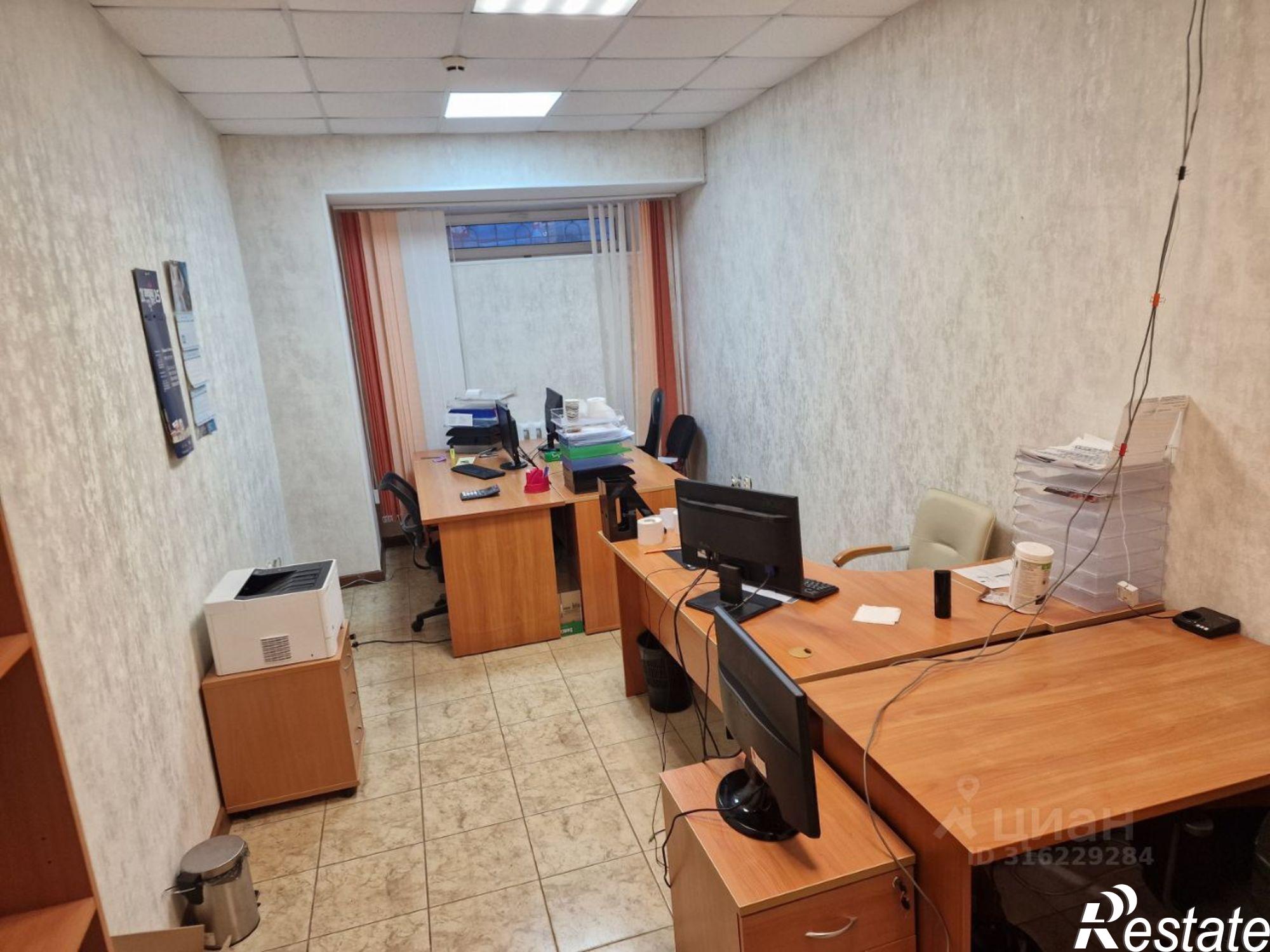 Купить офис, помещение под офис за 11 900 100 рублей на Смоленский переулок, 4