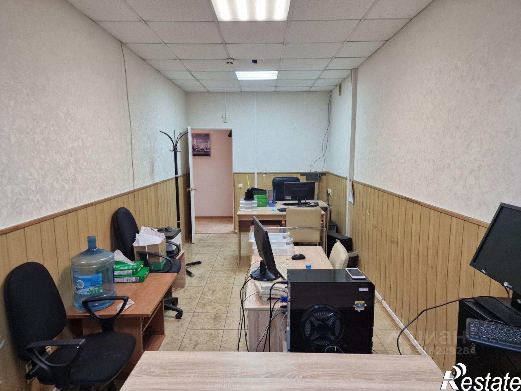 Купить офис, помещение под офис за 11 900 100 рублей на Смоленский переулок, 4