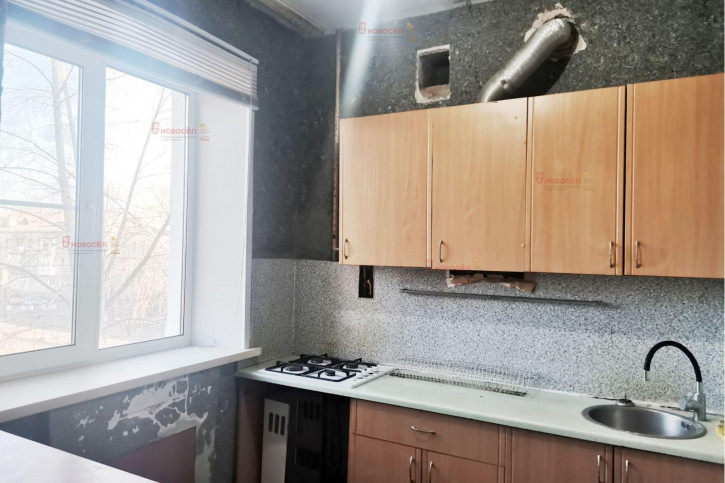 2-комн квартира Бурильщиков 17а