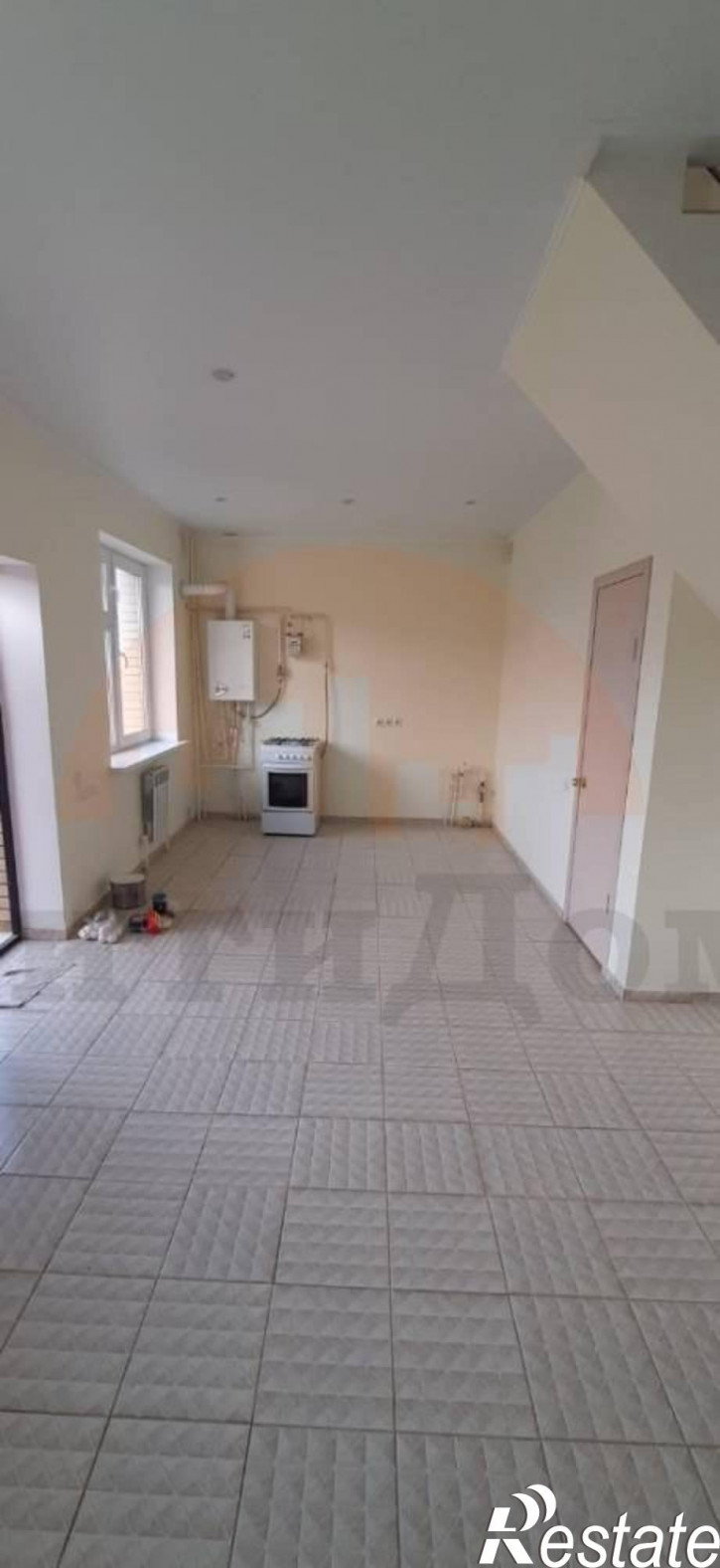 2-комн квартира Энтузиастов ул., 13