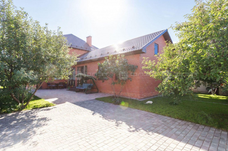 Коттедж/дом ул. Стройная, дом 19а