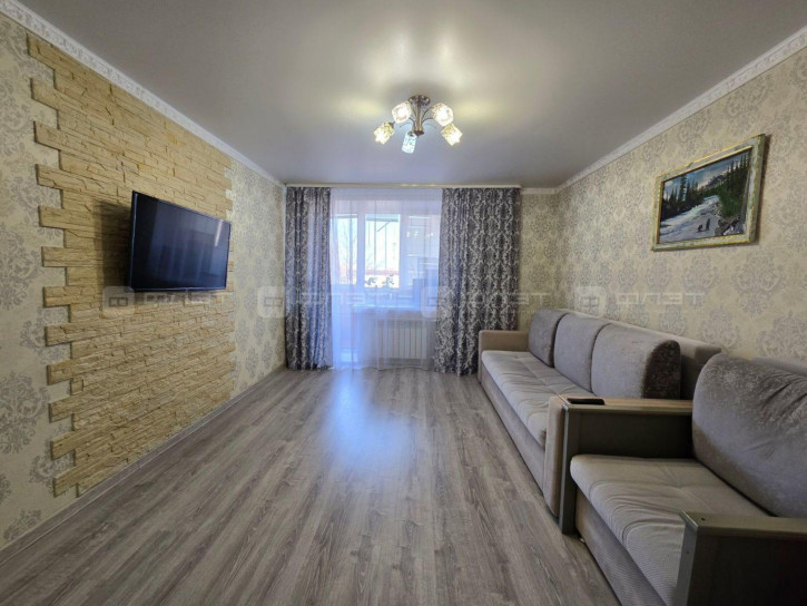 3-комн квартира ул. Дачная, дом 5