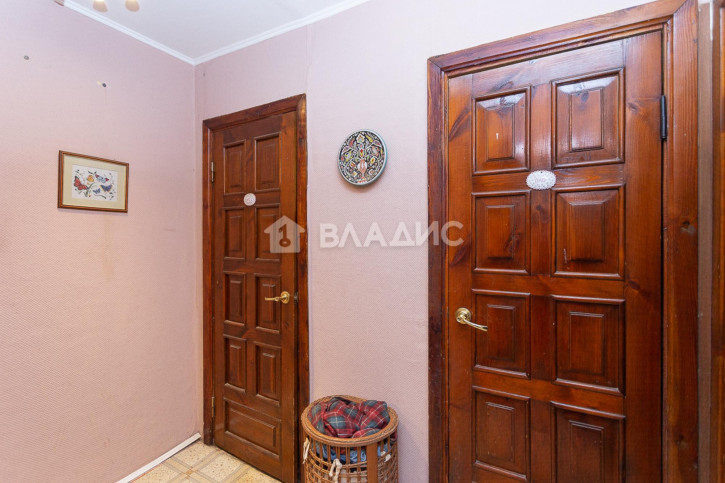 3-комн квартира улица Фатьянова