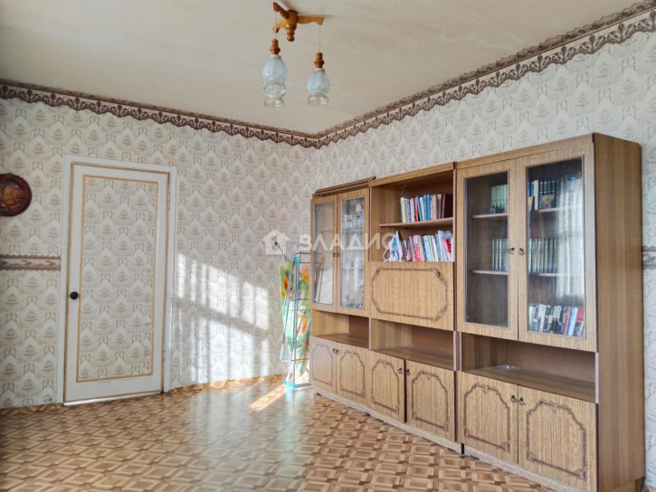 3-комн квартира улица Усти-на-Лабе