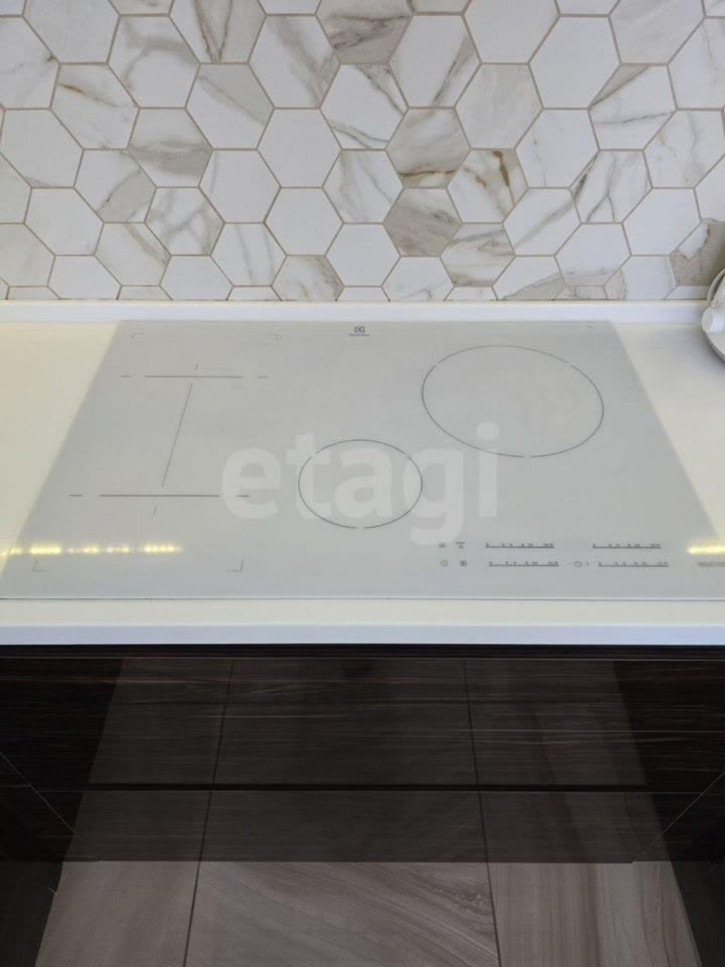 4-комн квартира Детский переулок, 7