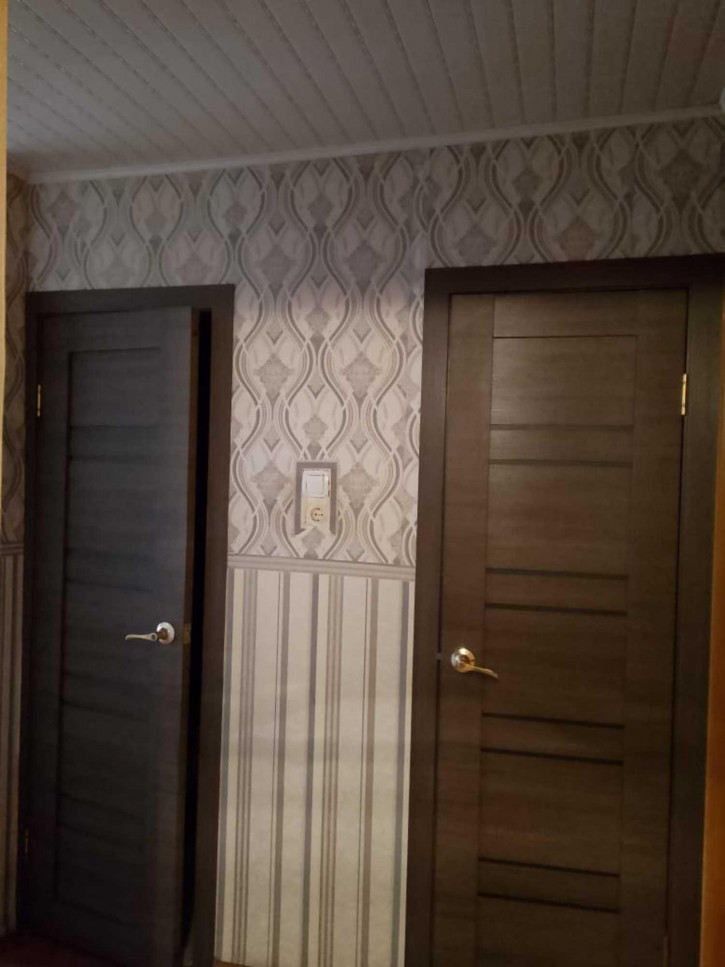 2-комн квартира Героев Труда, 49