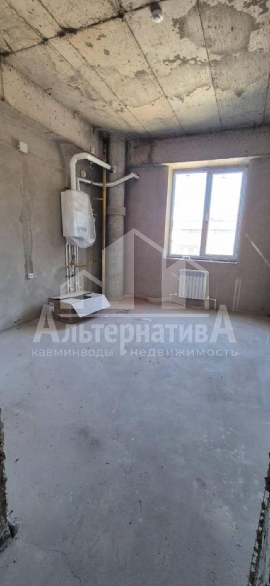 Купить квартиру за 17 000 000 рублей на Декабристов ул.