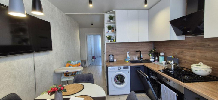 2-комн квартира Фролова ул, 28