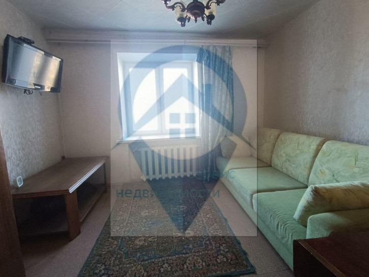 2-комн квартира Карьерная ул, 57