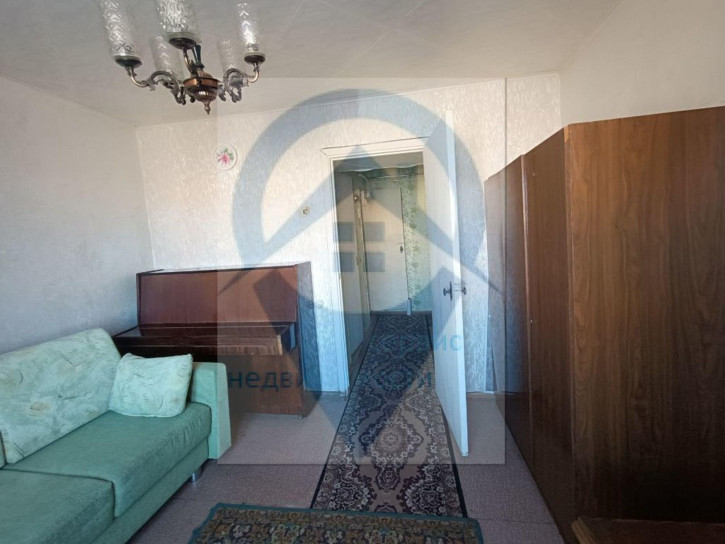 2-комн квартира Карьерная ул, 57