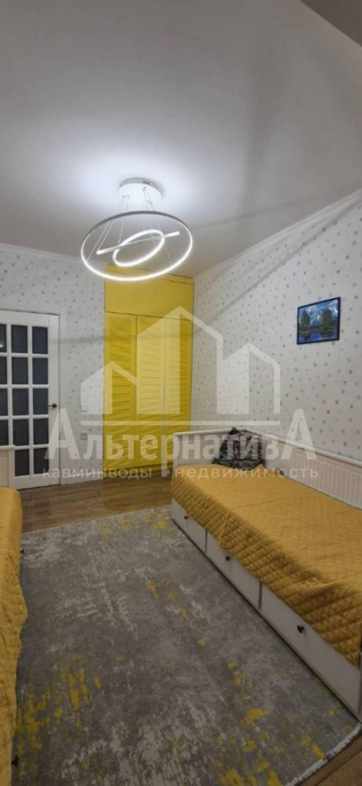 3-комн квартира Островского ул.