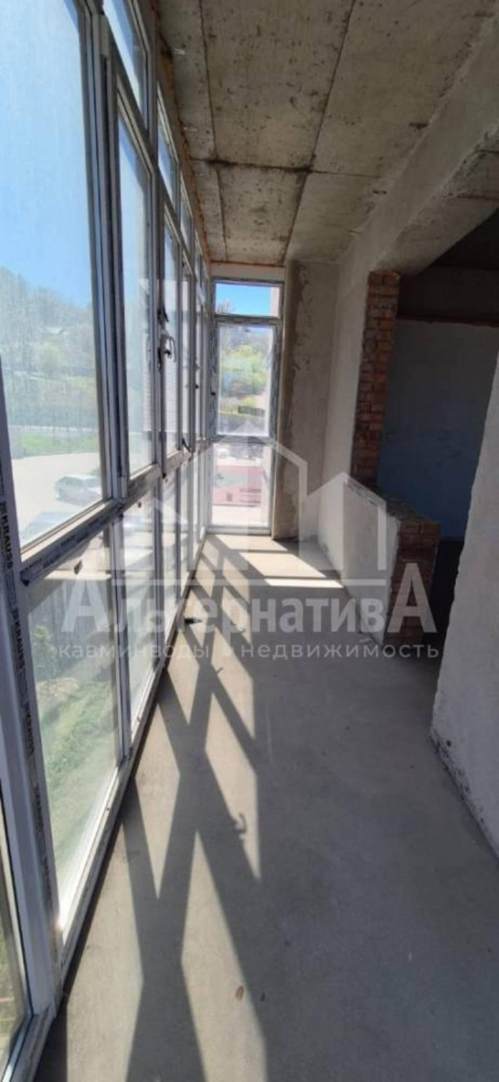 3-комн квартира Декабристов ул.