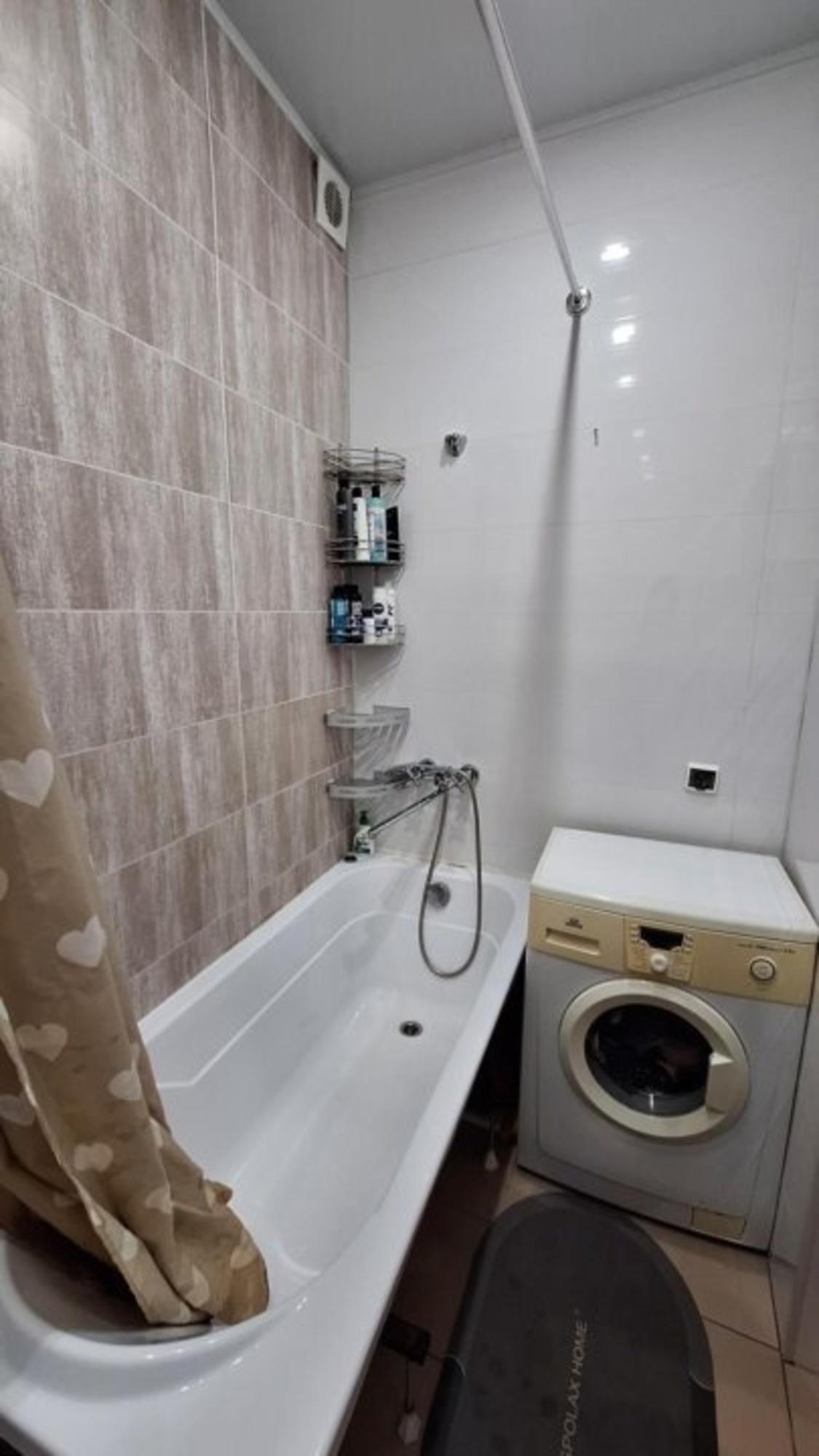 Сдать квартиру за 26 000 рублей на Льва Толстого улица, 126