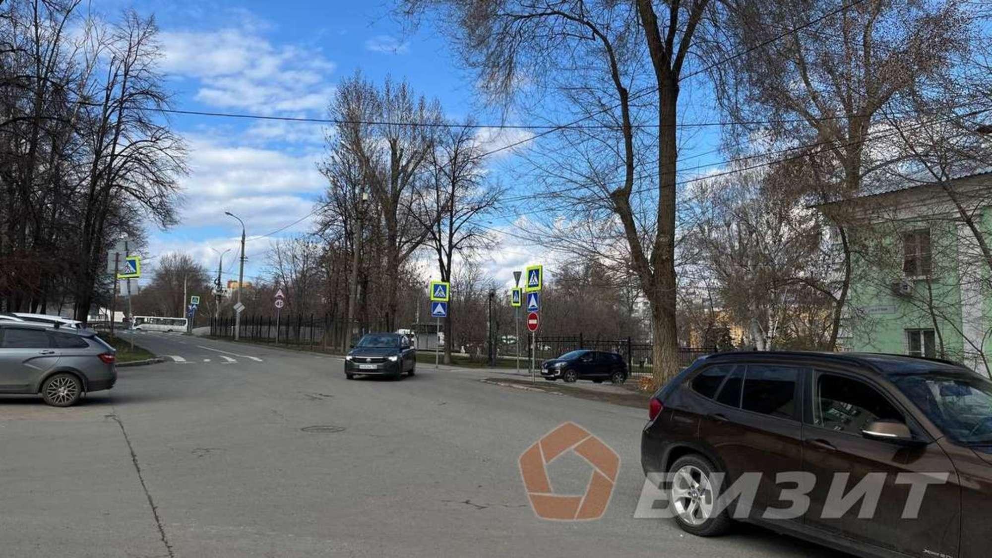 Купить офис, помещение под офис за 30 000 000 рублей на Карякина переулок, 1а