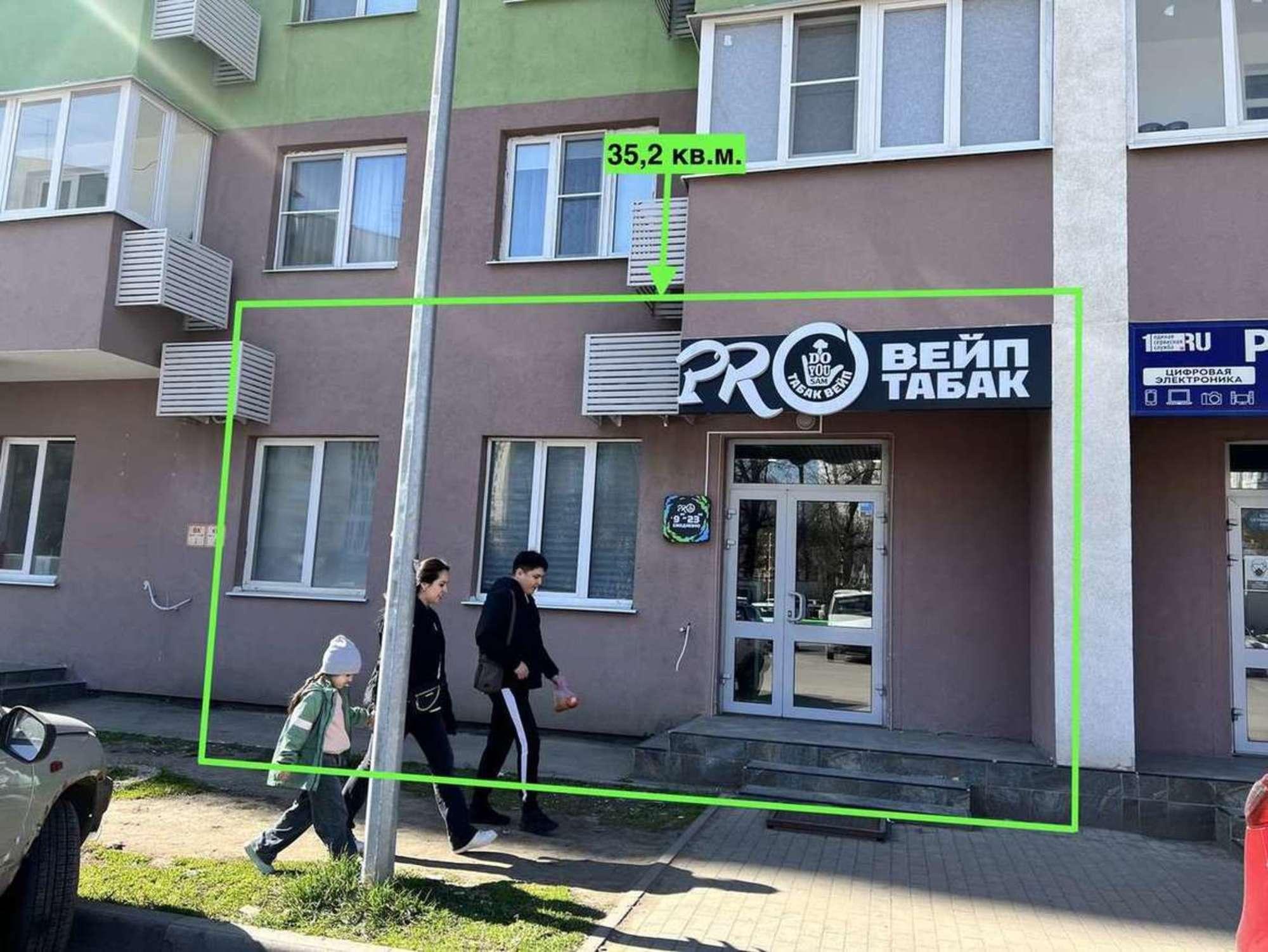 Купить торговое помещение за 10 500 000 рублей на Съездовская улица, 9