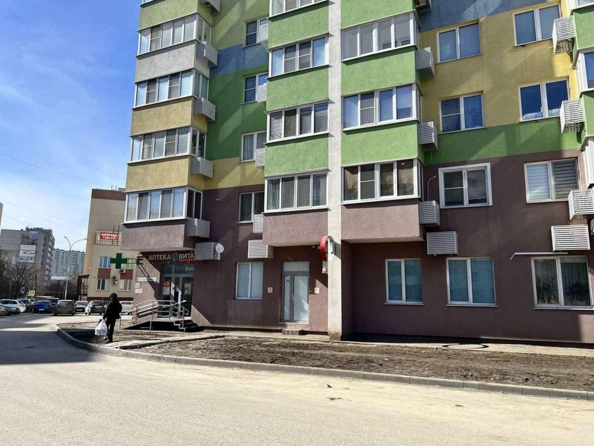 Купить торговое помещение за 10 500 000 рублей на Съездовская улица, 9