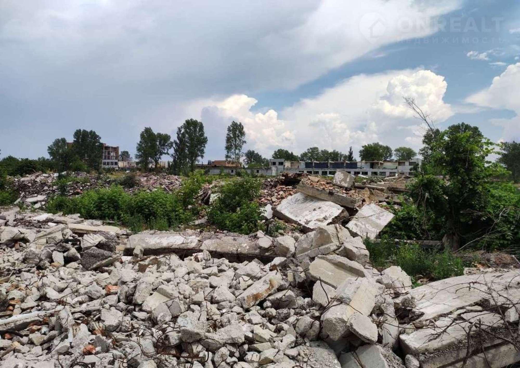 Купить землю, земельный участок за 20 000 000 рублей на Зеленовка село