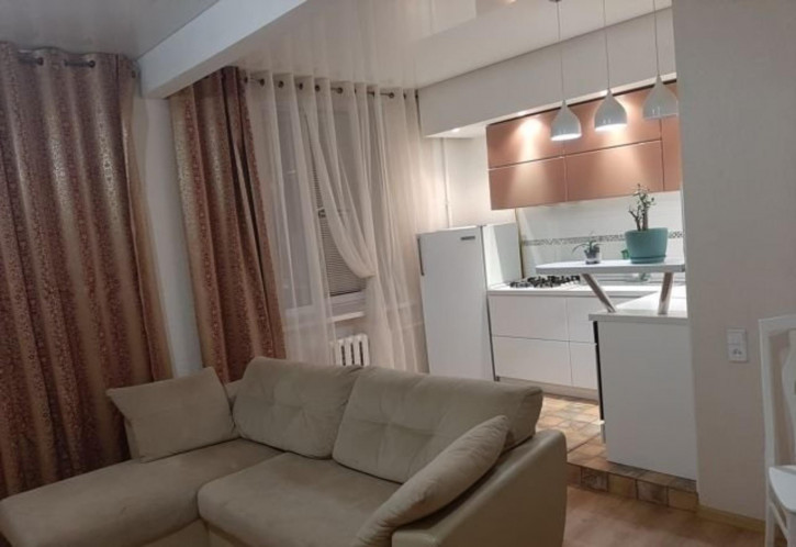 1-комн квартира Победы улица, 141