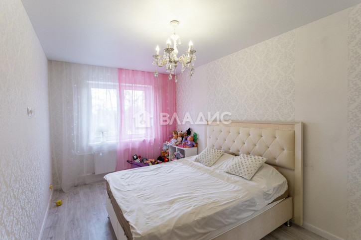 3-комн квартира улица Горького