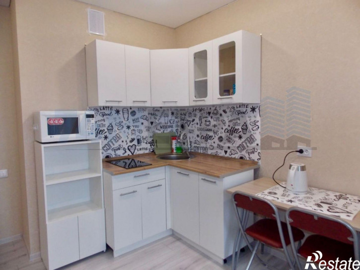 1-комн квартира Университетская Набережная ул, 83