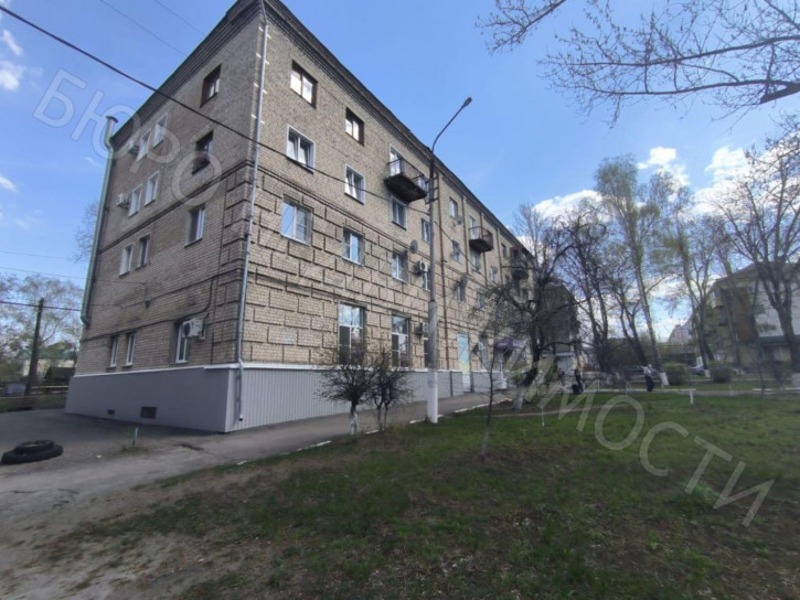 3-комн квартира Гагарина ул, 130