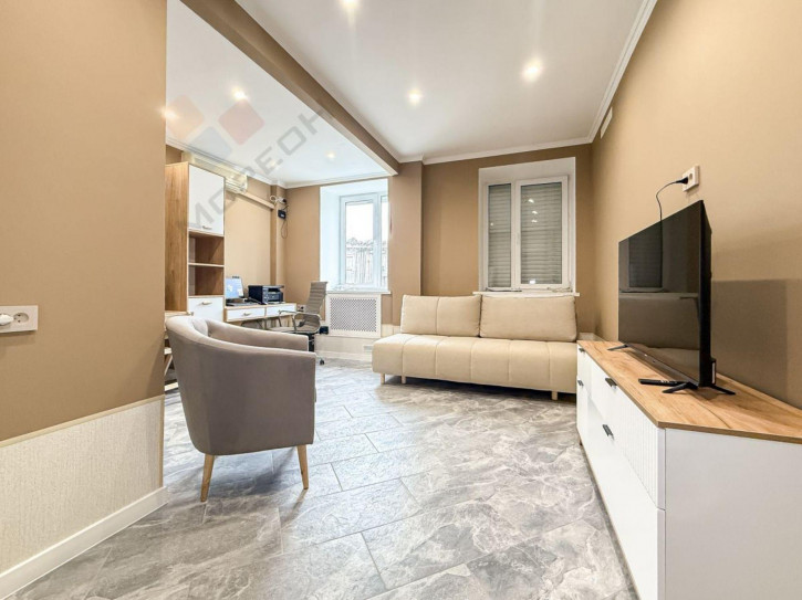 Офис Революции 1905 года ул, 29